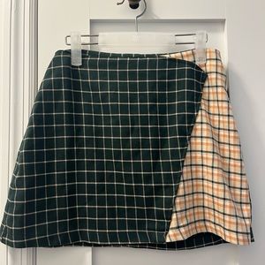 super cute UO plaid skirt